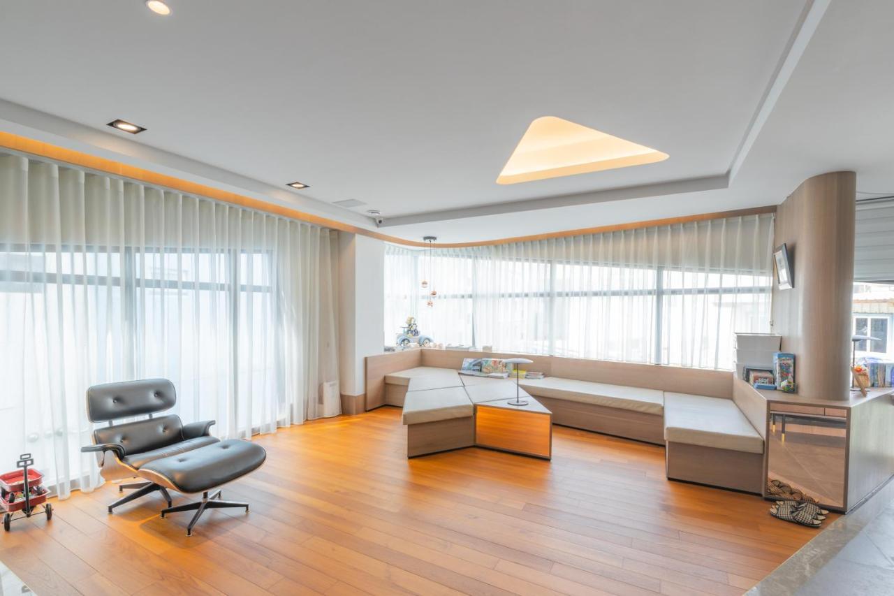 墾丁耳東華苑erdong Manor Acomodação com café da manhã Exterior foto