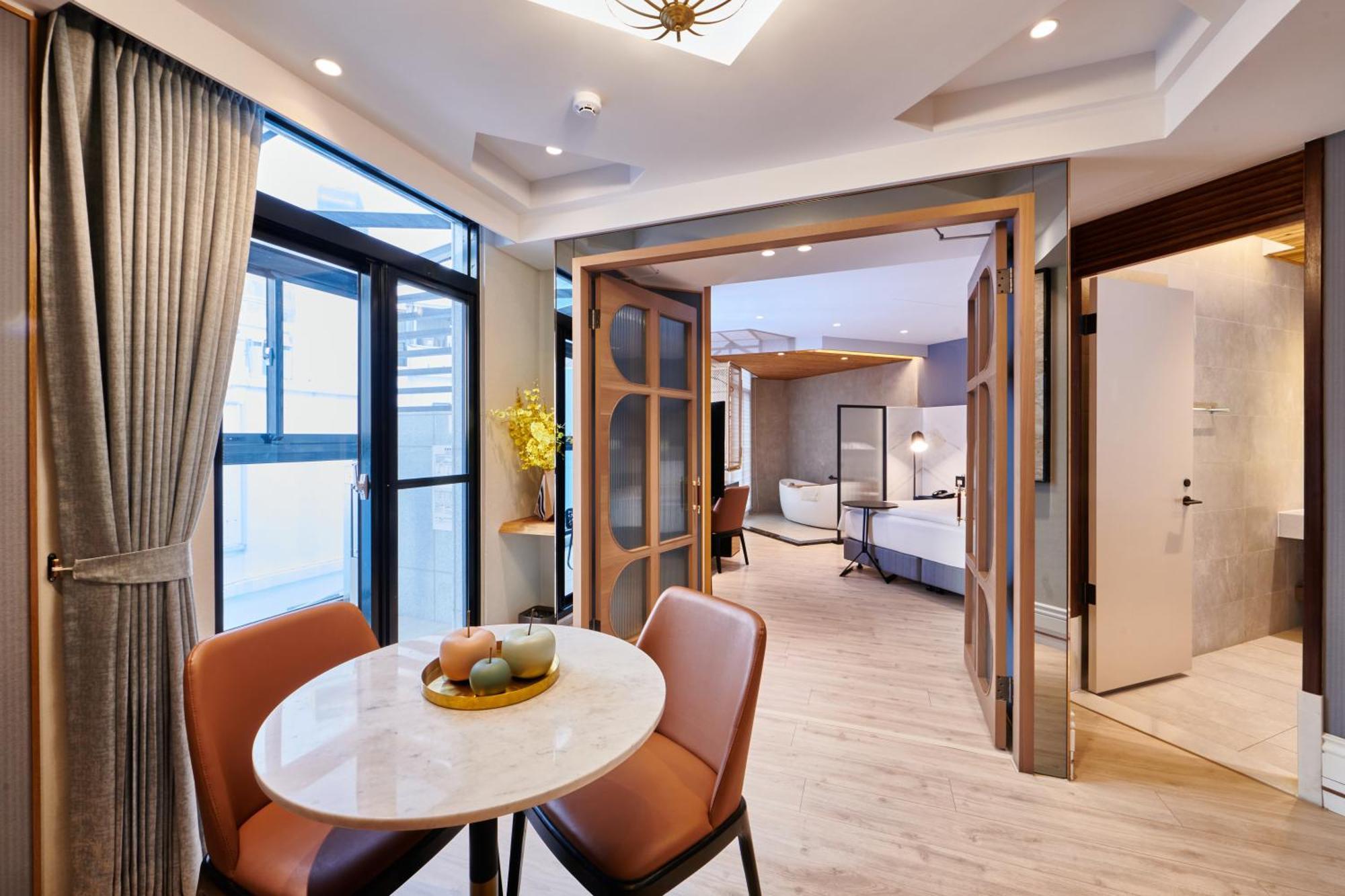 墾丁耳東華苑erdong Manor Acomodação com café da manhã Exterior foto